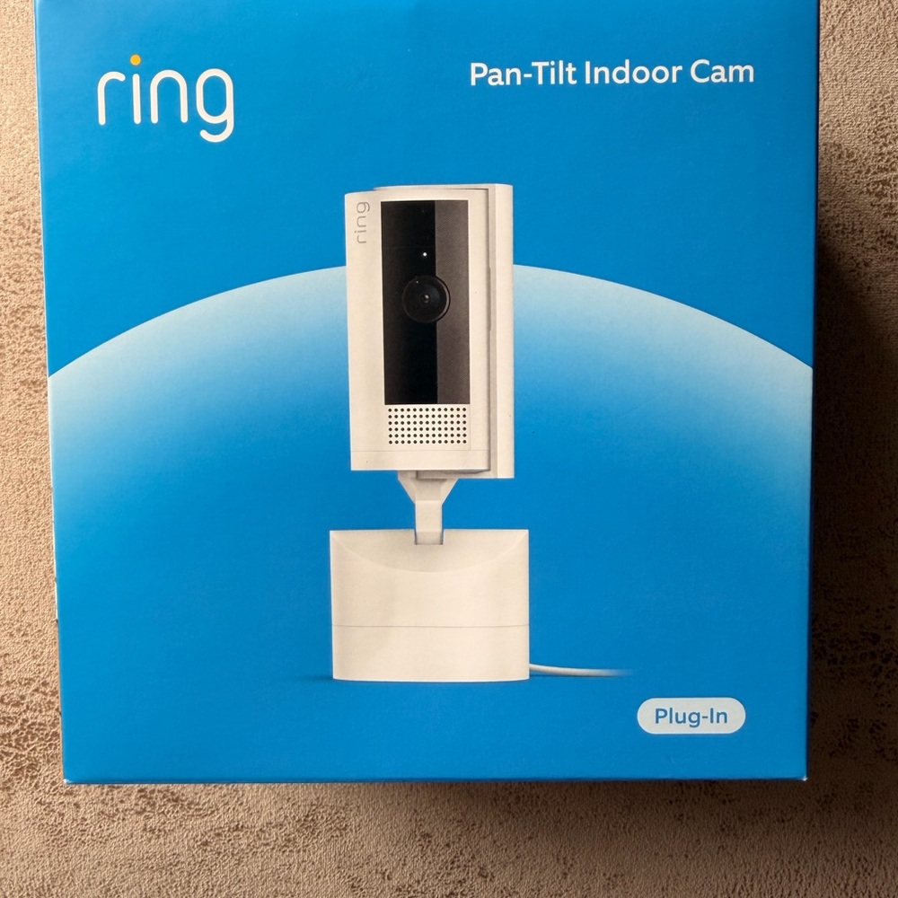 Brand New Ring Pan-Tilt Indoor Camera in White